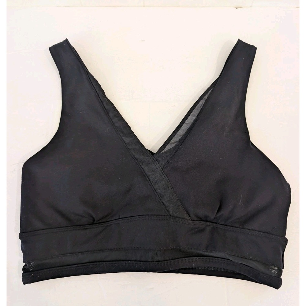 Fabletics Lola Medium Support Sports Bra Medium Black Razorback With Mesh